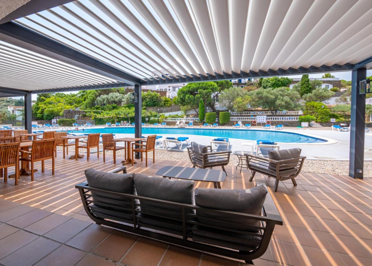 Hotel Calina Cadaqués Zewnętrze zdjęcie