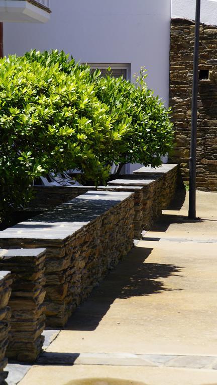 Hotel Calina Cadaqués Zewnętrze zdjęcie