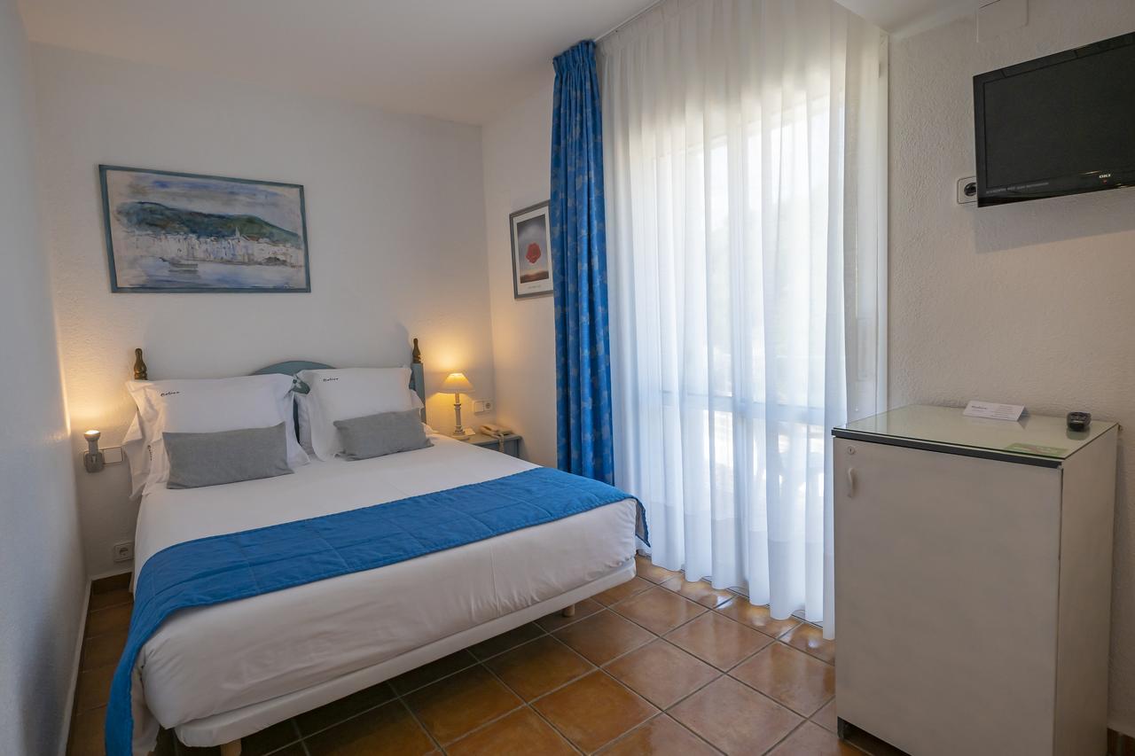 Hotel Calina Cadaqués Zewnętrze zdjęcie